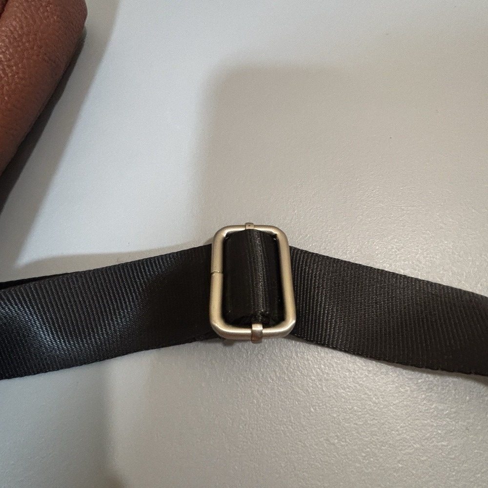 Bugatti Horizon 2 Blackbook Leather Crossbody Bag In Cognac Adjustable Straps - Picture 14 of 16